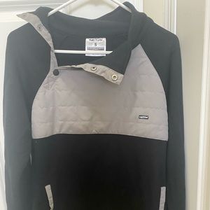 Black and gray quilted sweatshirt